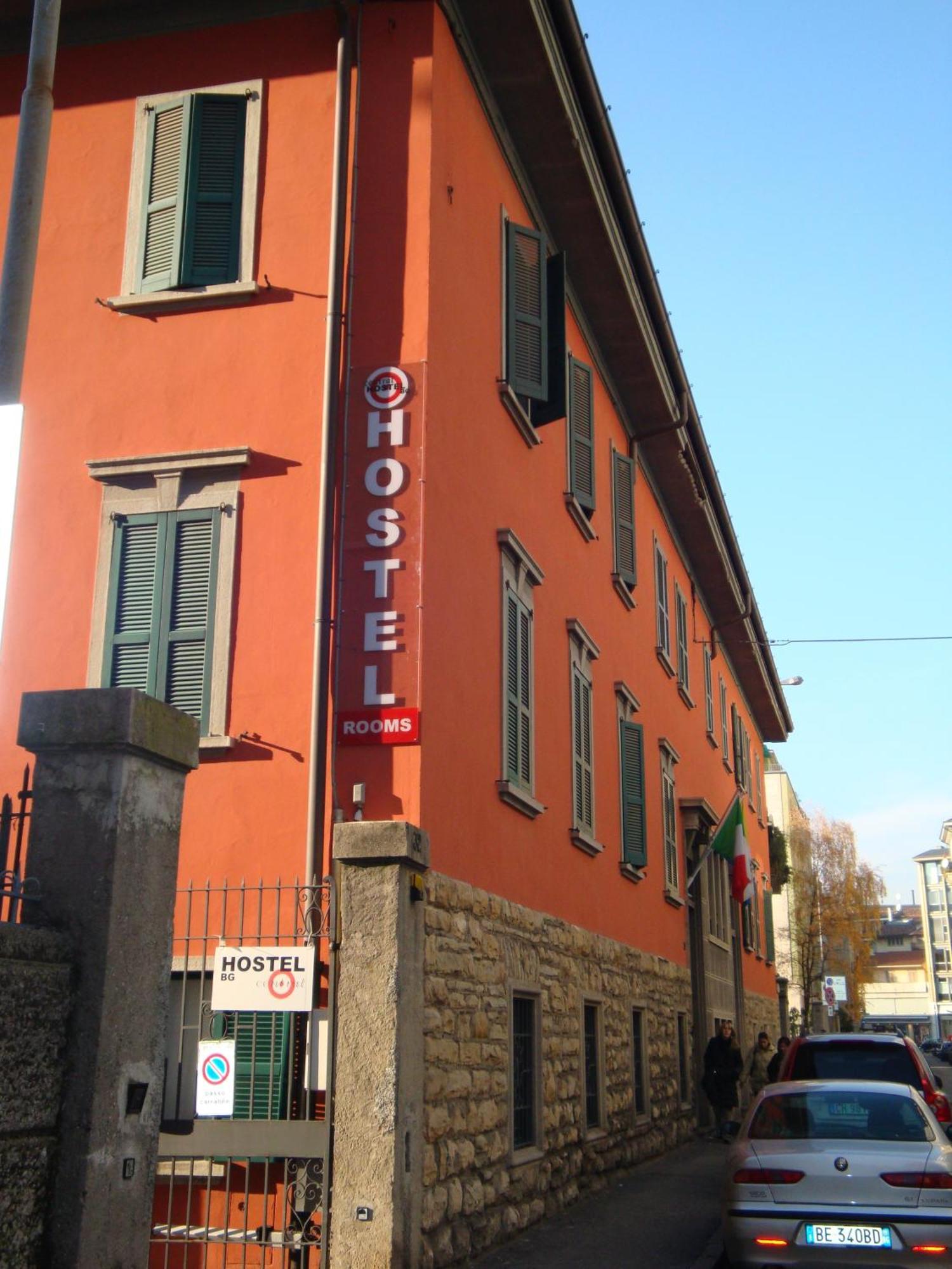 Central Hostel Bg Bergamo Zewnętrze zdjęcie